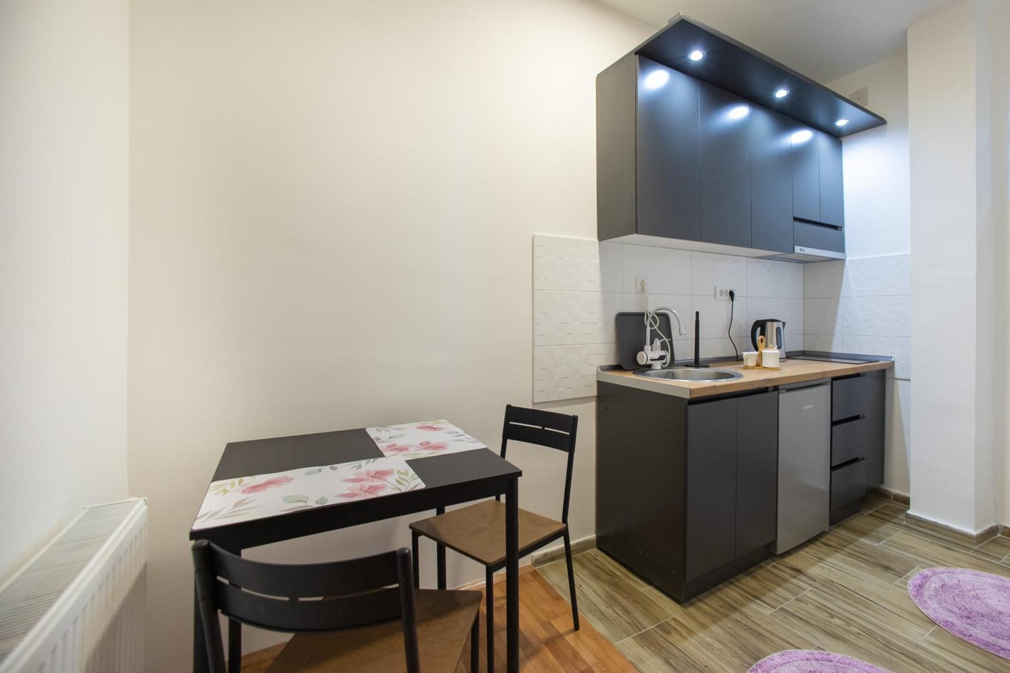 V & V Studio Apartments 2 Ni Εξωτερικό φωτογραφία